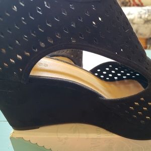 Laina wedge shoe.maurices
